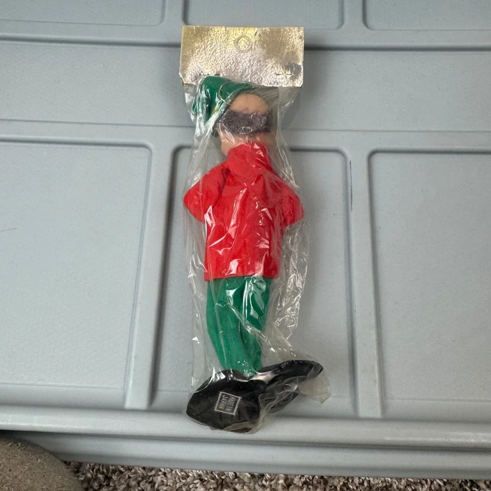 VTG Unbranded Made in Japan Christmas Elf Ornament OS Red Green Felt Pixie 7